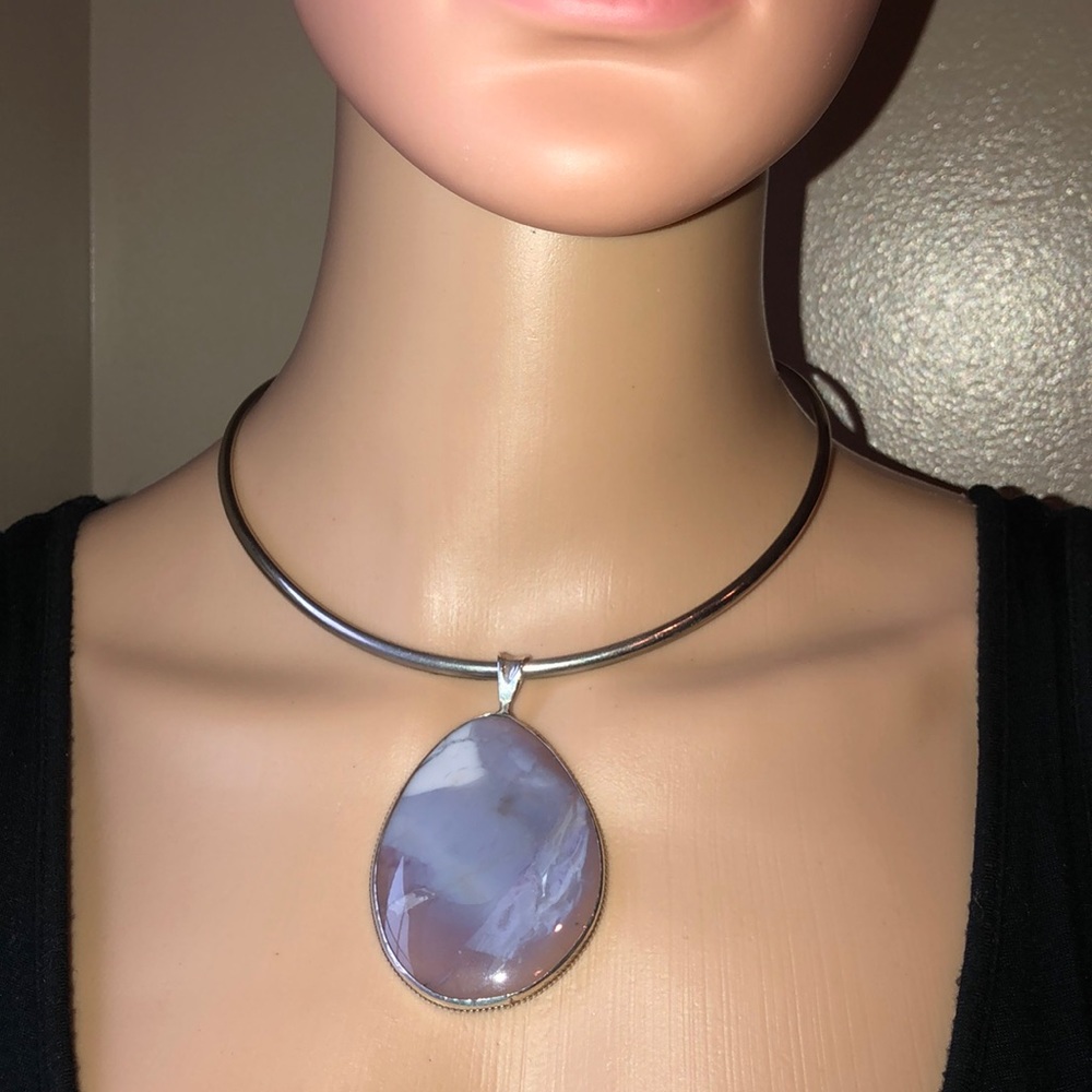 Stone Pendant - Picture 3 of 6